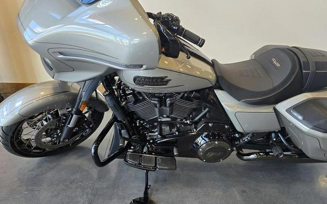 2023 Harley-Davidson® FLHXSE - CVO™ Street Glide®