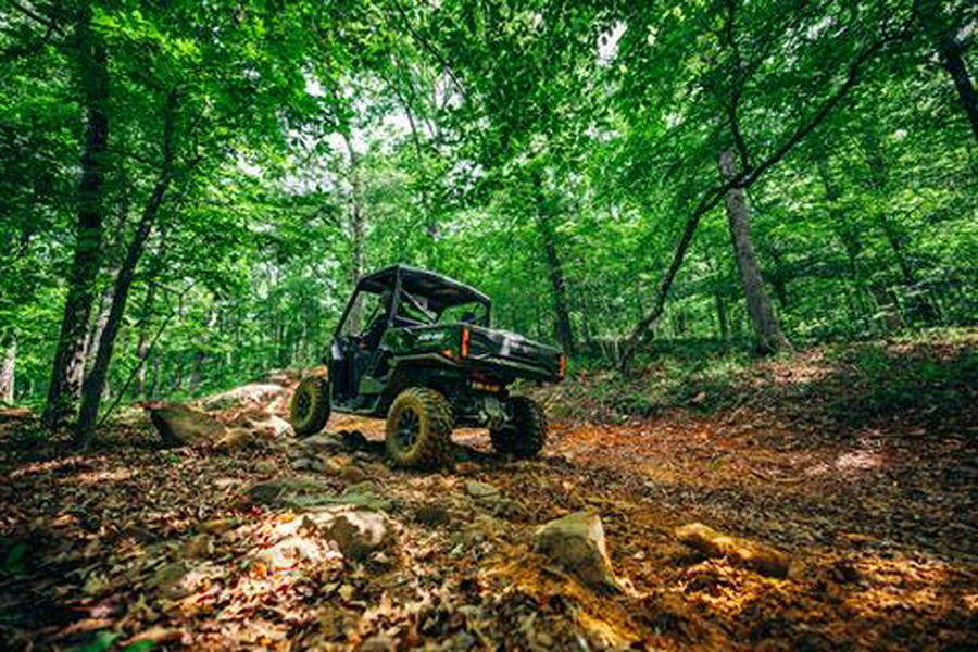 2027 Can-Am Defender DPS CAB HD10