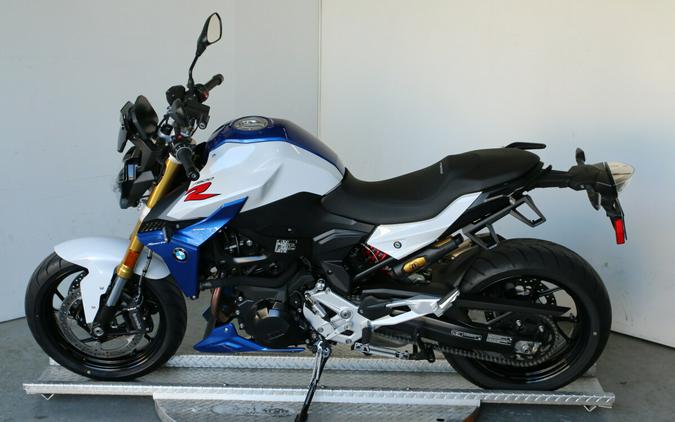 2022 BMW F 900 R