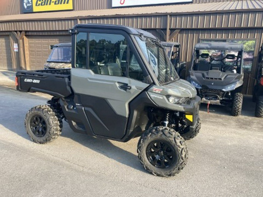 2027 Can-Am Defender DPS CAB HD9