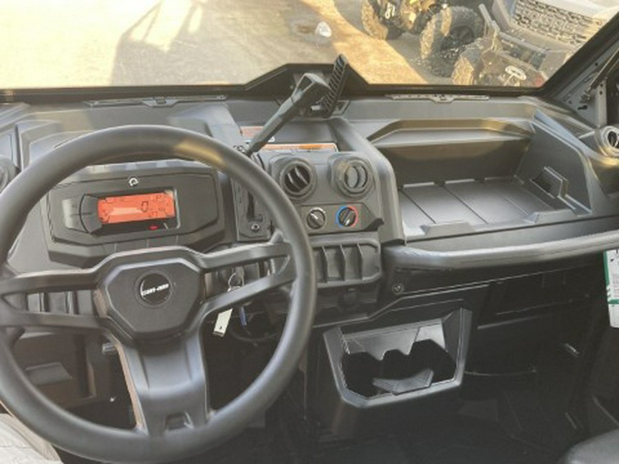 2027 Can-Am Defender DPS CAB HD9