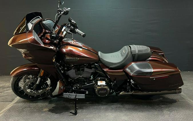 Harley-Davidson CVO™ Road Glide 2024 FLTRXSE COPPERHEAD