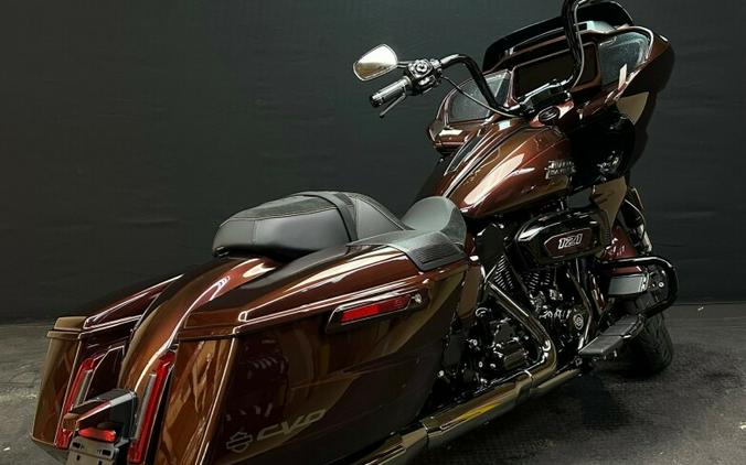 Harley-Davidson CVO™ Road Glide 2024 FLTRXSE COPPERHEAD