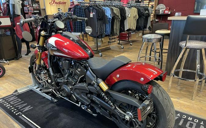 2025 Indian 101 Scout Sunset Red Metallic With Graphics