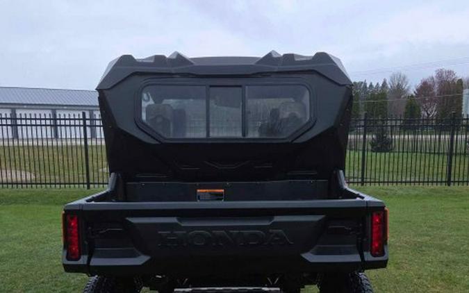 2023 Honda Pioneer 1000-6 Deluxe Crew