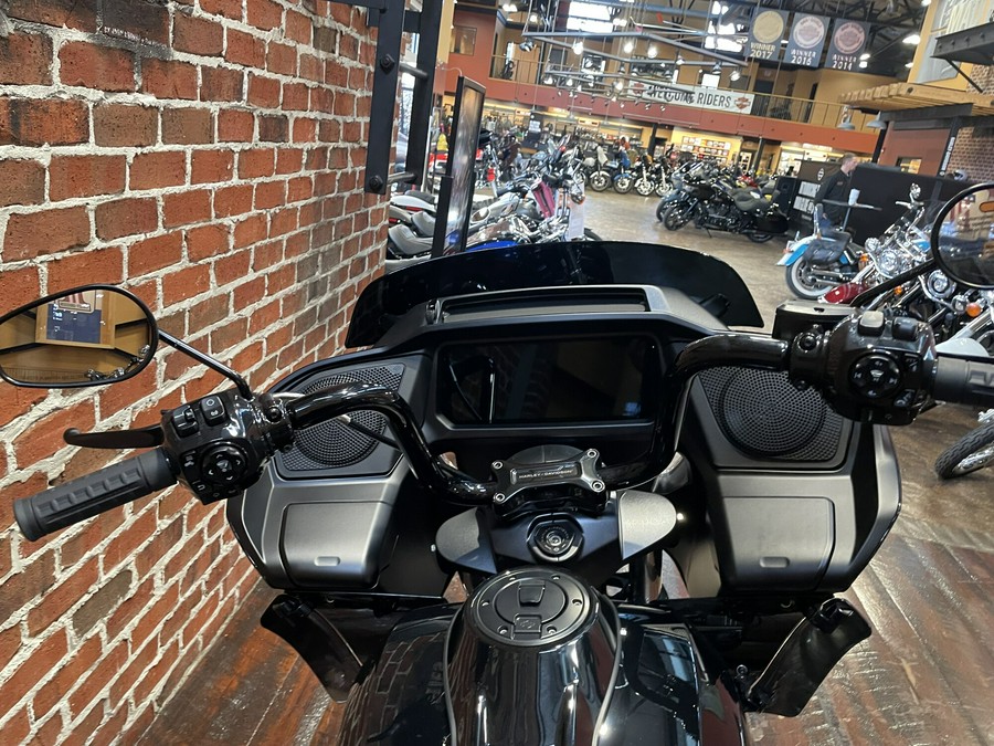 FLTRX 2026 Road Glide