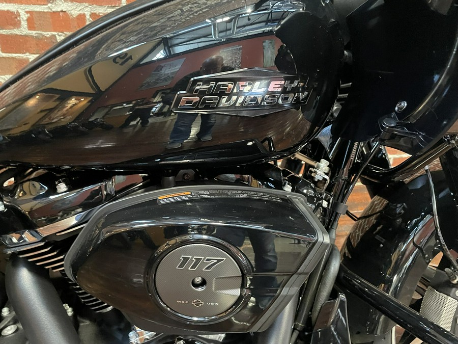 FLTRX 2026 Road Glide