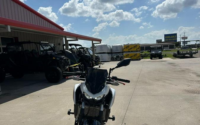 2026 Kawasaki Z500 SE ABS