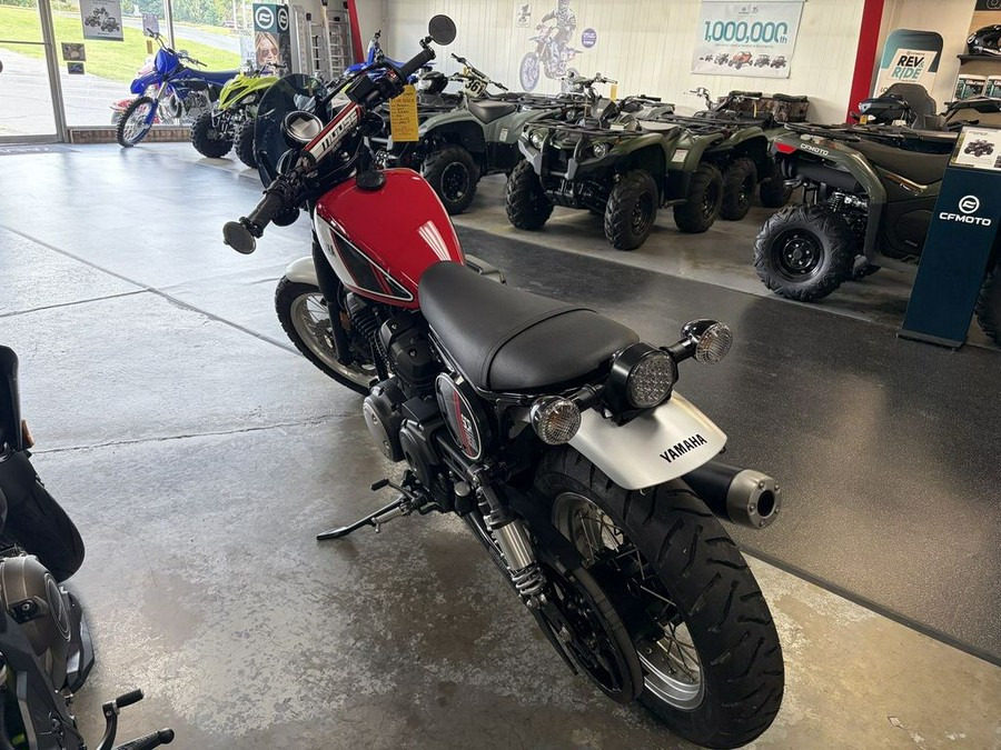 2017 Yamaha SCR950