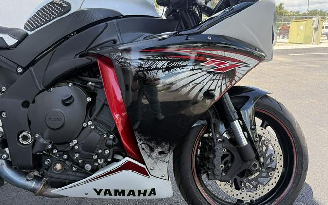 2009 Yamaha YZF R1