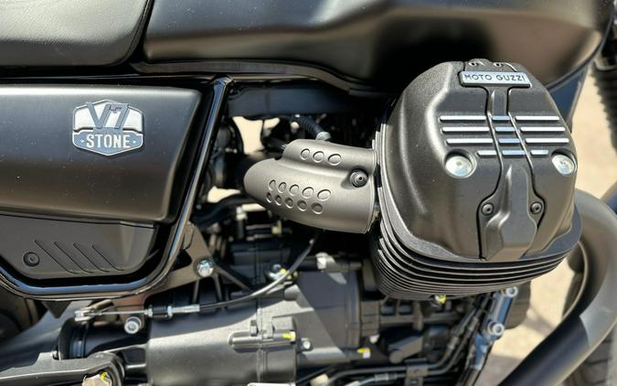 2024 Moto Guzzi V7 Stone