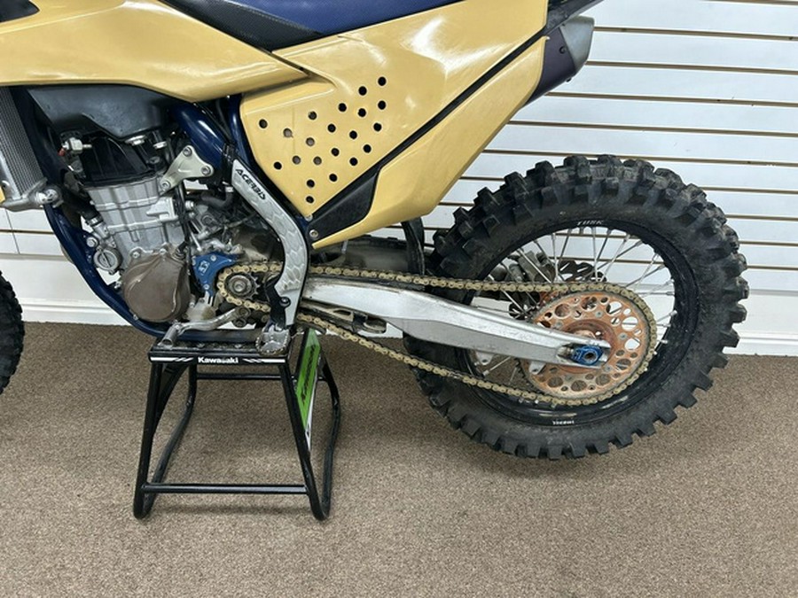 2019 Husqvarna F2401S1
