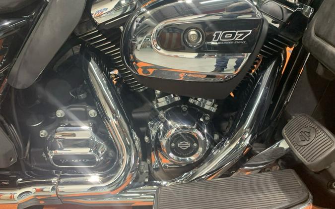 USED 2017 HARLEY-DAVIDSON ELECTRA GLIDE ULTRA CLASSIC FLHTCU FOR SALE NEAR LAKEVILLE, MN