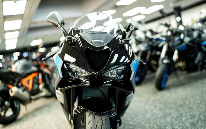 2025 Kawasaki Ninja ZX-6R ABS