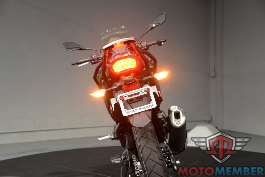 2025 Kawasaki Versys®-X 300 ABS