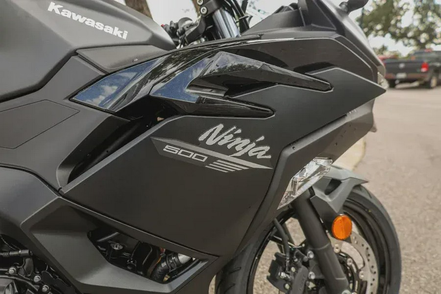 2026 KAWASAKI NINJA 500 ABS