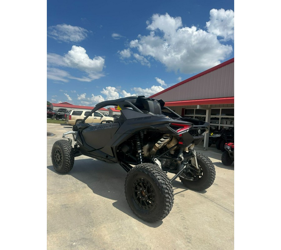 2024 Can-Am Maverick R X rs