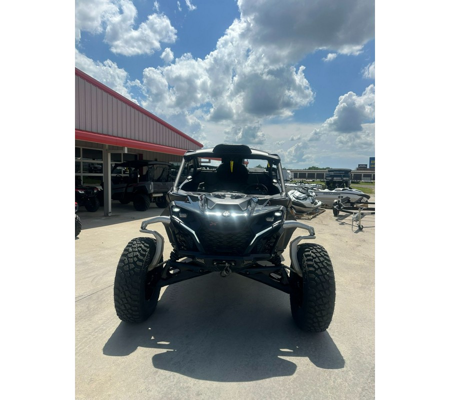 2024 Can-Am Maverick R X rs