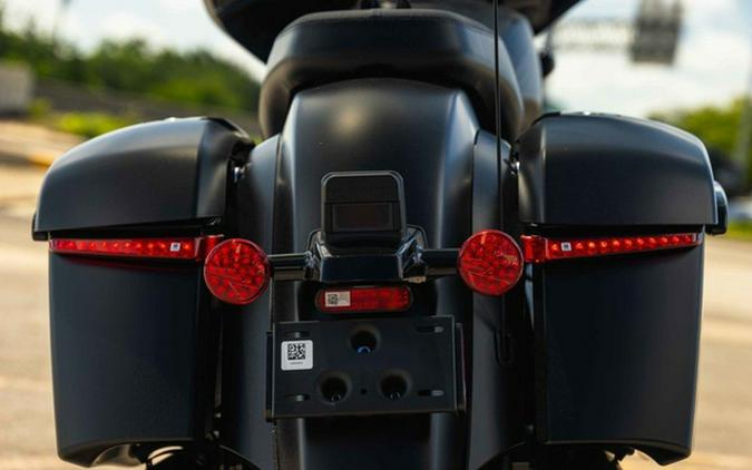 2026 Indian Chieftain PowerPlus Dark Horse 112 w/PowerBand