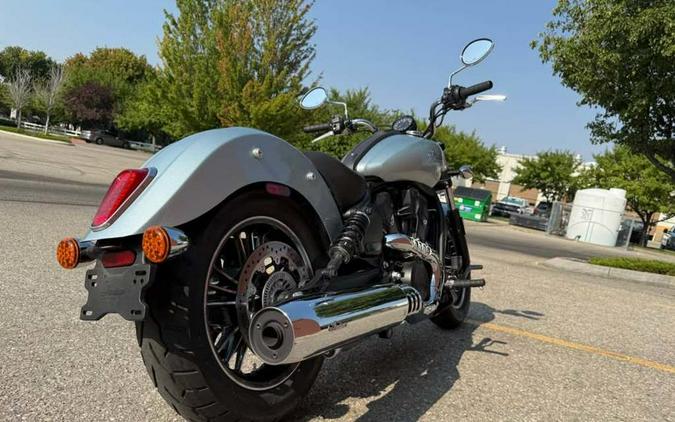 2025 Indian Motorcycle® Scout® Sixty Classic Limited Frost Silver