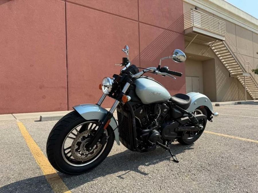2025 Indian Motorcycle® Scout® Sixty Classic Limited Frost Silver