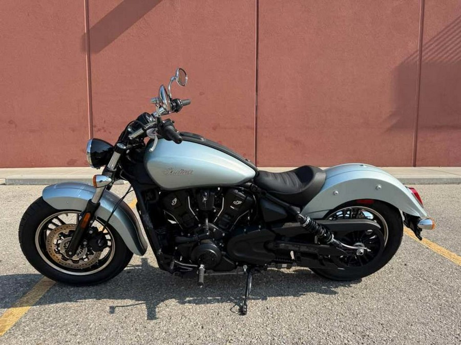 2025 Indian Motorcycle® Scout® Sixty Classic Limited Frost Silver