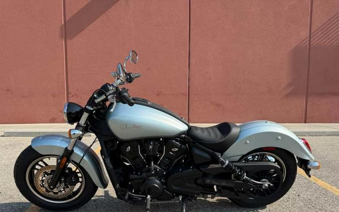 2025 Indian Motorcycle® Scout® Sixty Classic Limited Frost Silver