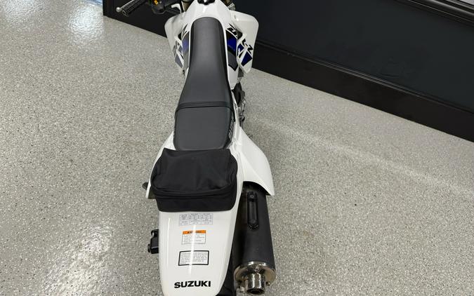 2022 Suzuki Motor of America Inc. DR-Z400SM