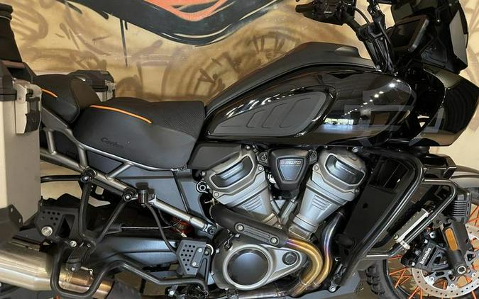 2022 Harley-Davidson® RA1250S - Pan America™ 1250 Special