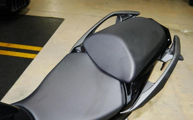 2025 Kawasaki Ninja® 1100SX ABS