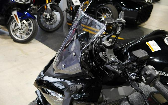 2025 Kawasaki Ninja® 1100SX ABS
