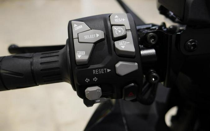 2025 Kawasaki Ninja® 1100SX ABS