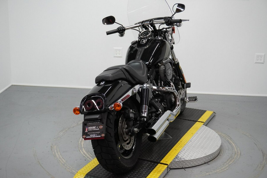 2016 Harley-Davidson® Fat Bob® Vivid Black