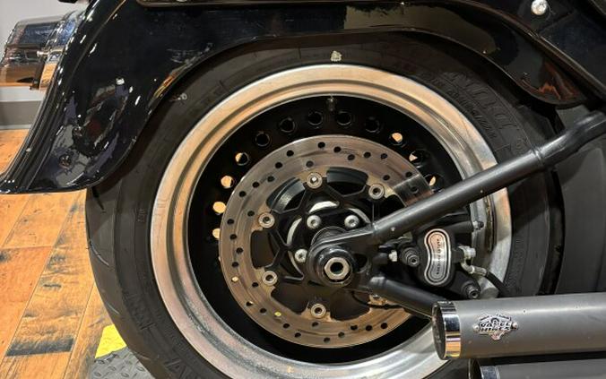 2016 Harley-Davidson® Fat Boy® S BLACK