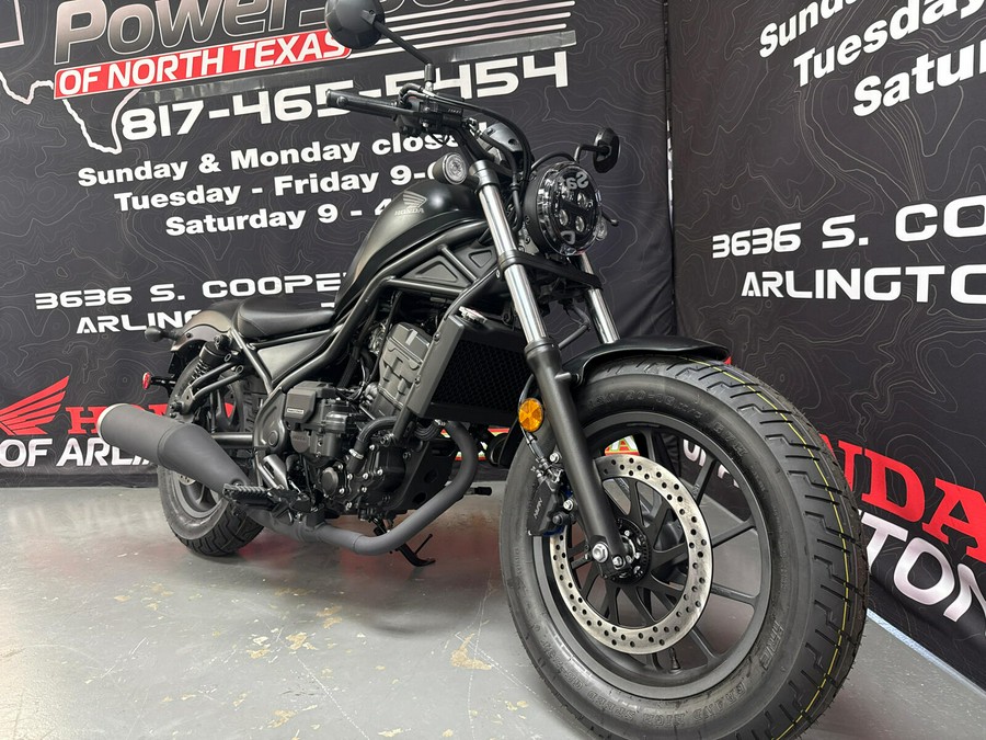 2026 Honda Rebel 300 E-Clutch