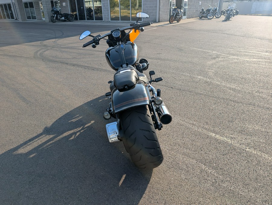 2016 Harley-Davidson CVO™ Pro Street Breakout®