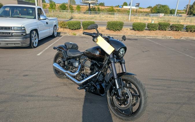 2016 Harley-Davidson CVO™ Pro Street Breakout®