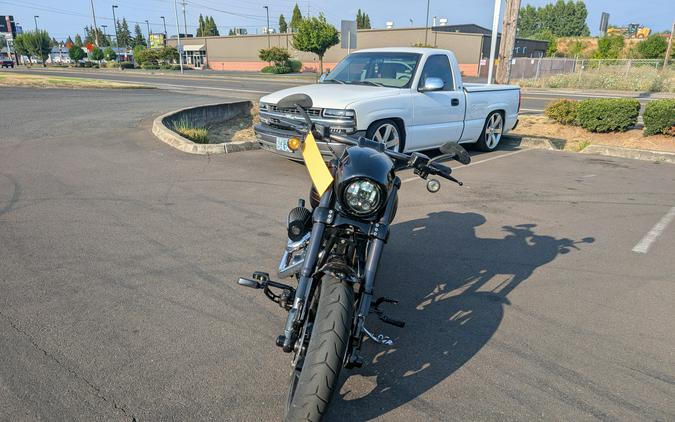 2016 Harley-Davidson CVO™ Pro Street Breakout®