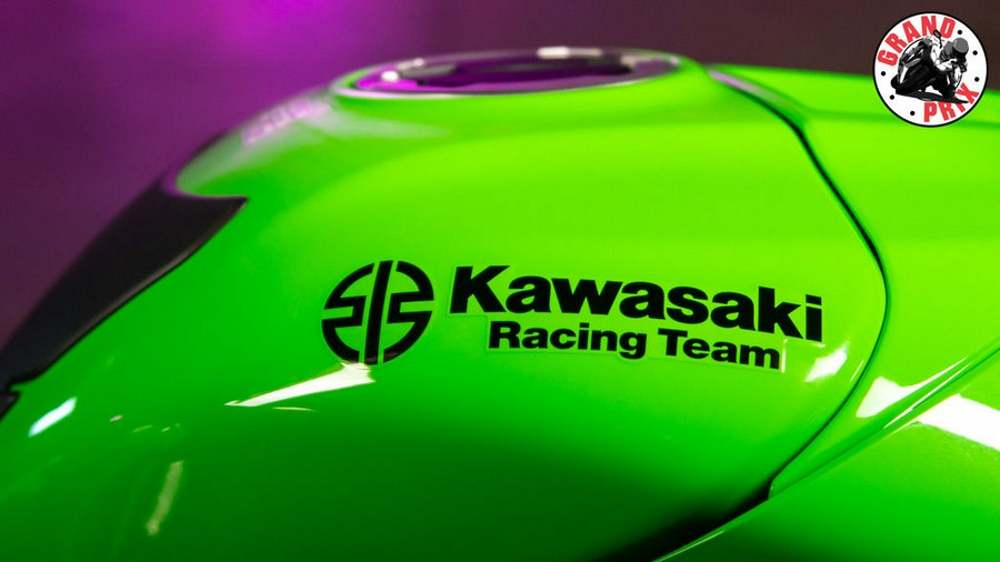 2024 Kawasaki Ninja® ZX™-10RR