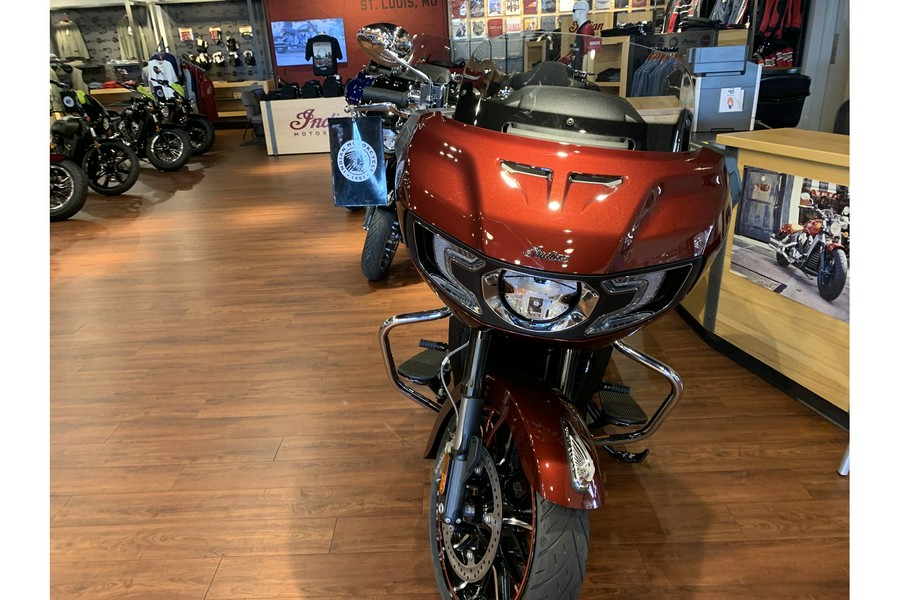 2023 Indian Motorcycle Indian Challenger Limited - Color Option