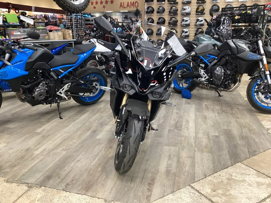 New 2024 SUZUKI GSX-S 1000GT+