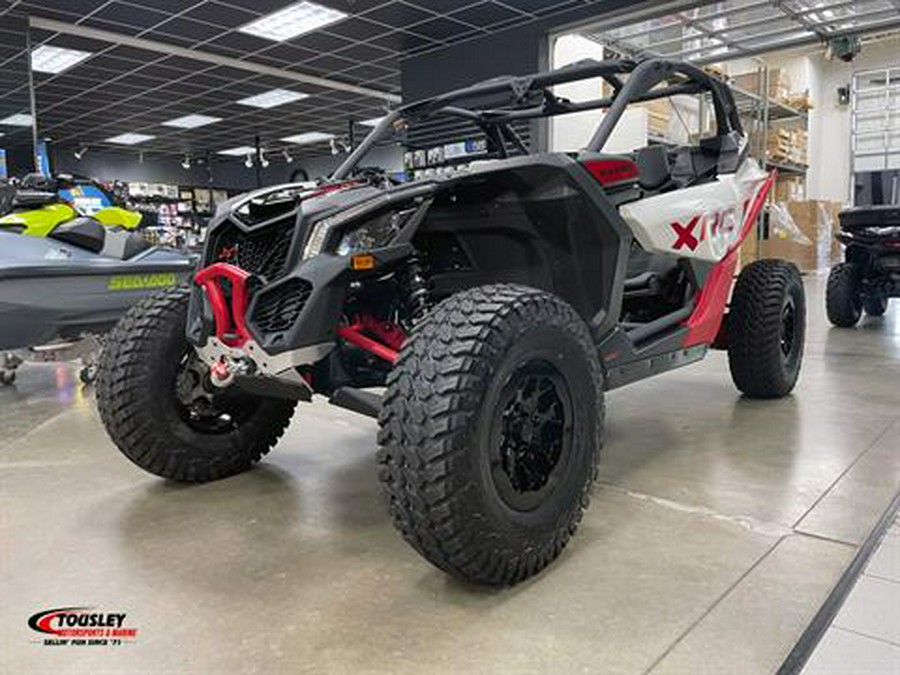 2025 Can-Am Maverick X3 X RC Turbo RR 64