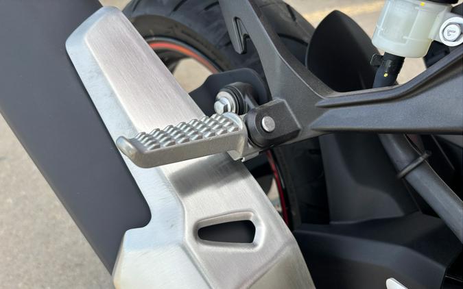 2025 Kawasaki Ninja 500 SE ABS