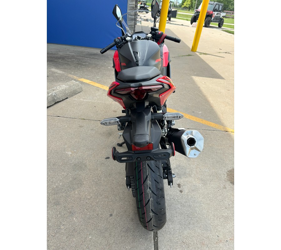 2025 Kawasaki Ninja 500 SE ABS