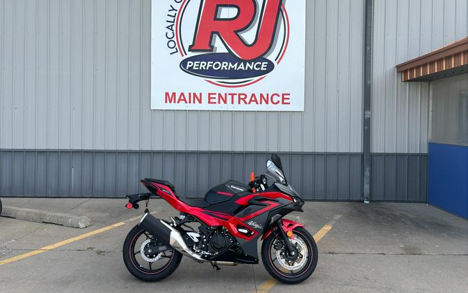 2025 Kawasaki Ninja 500 SE ABS