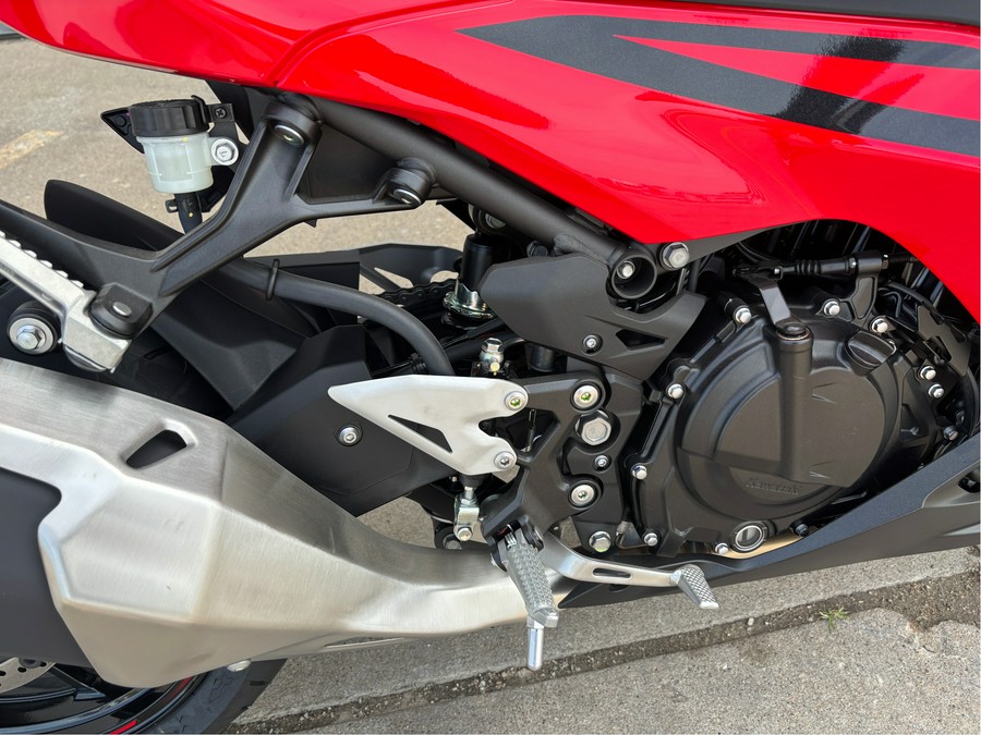 2025 Kawasaki Ninja 500 SE ABS