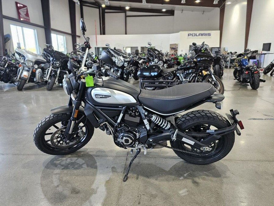 2021 Ducati Scrambler Icon Dark