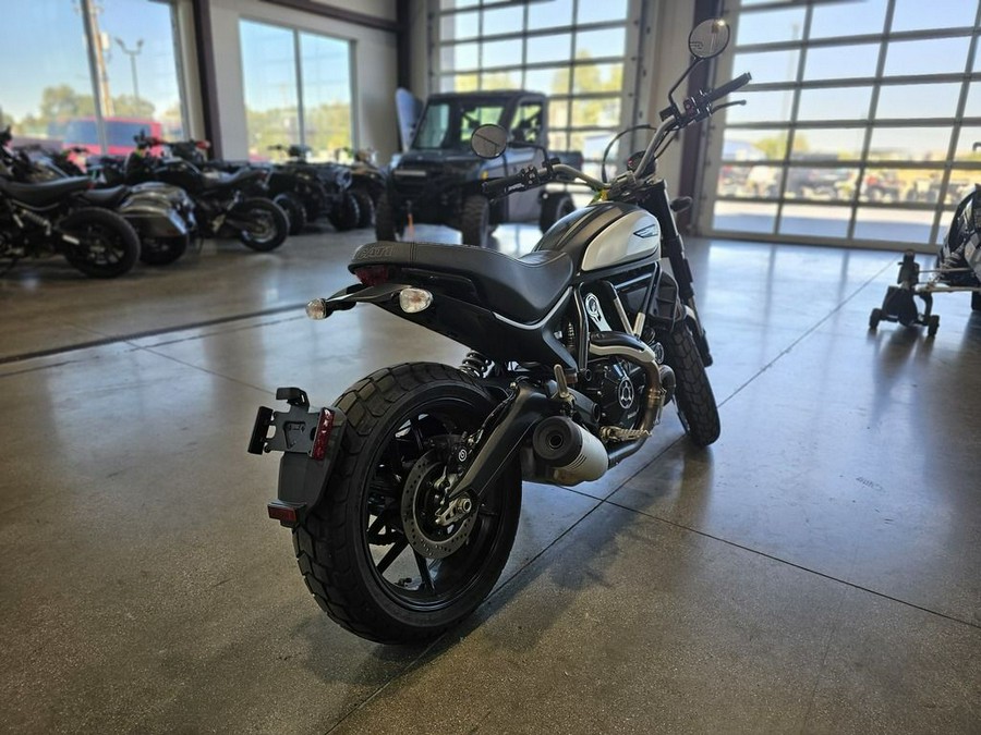 2021 Ducati Scrambler Icon Dark