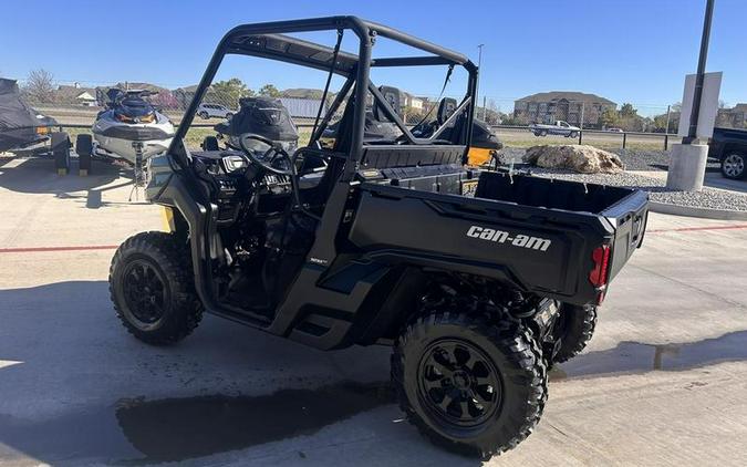 2023 Can-Am® Defender DPS HD9 Tundra Green
