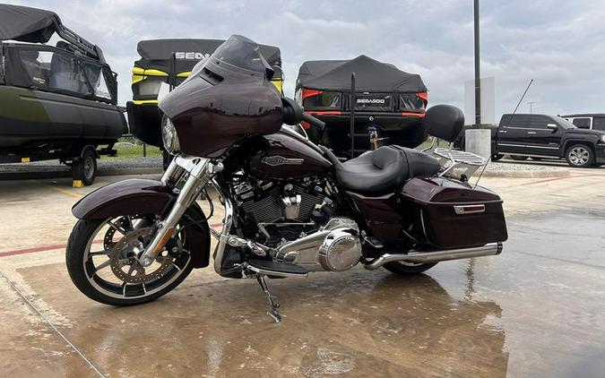 2022 Harley-Davidson® FLHX - Street Glide®